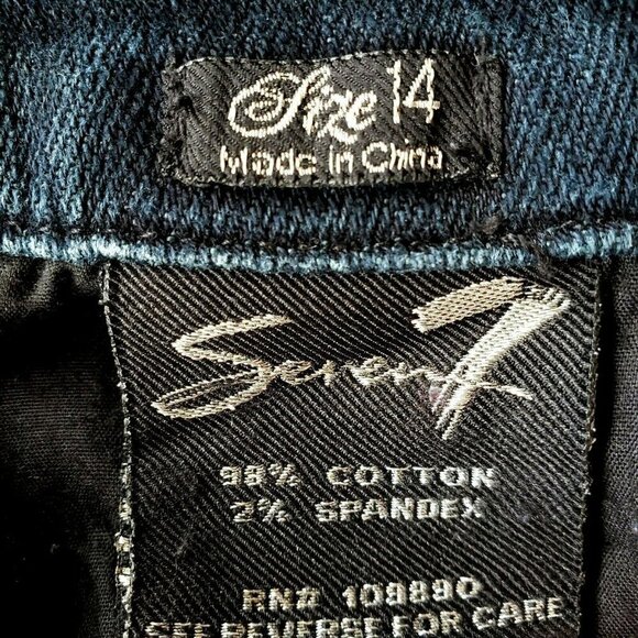 Seven7 Studio Bootcut Jeans Embroidered Flowers on Back Pockets Size 14 36X32 - Picture 9 of 10